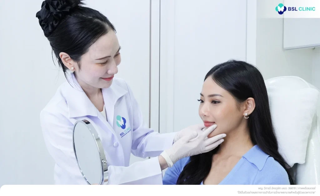 ปรึกษาและตรวจประเมินต่อมไขมันที่ปากโดยแพทย์